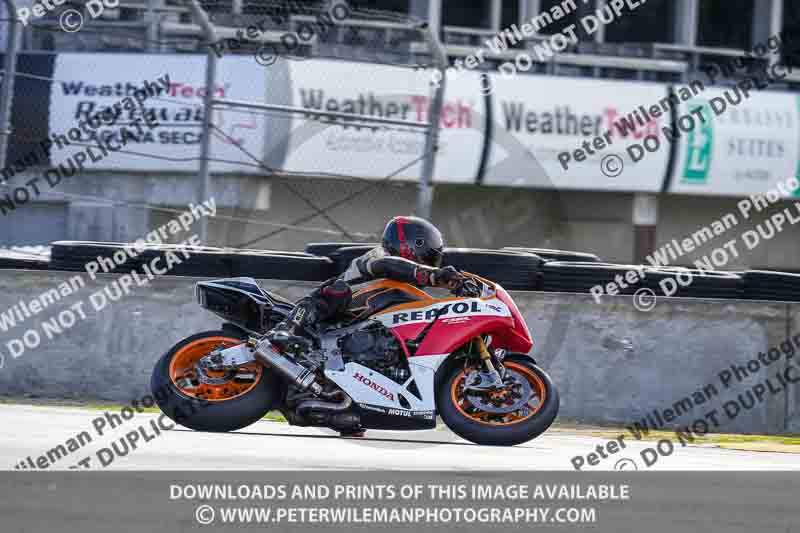 Laguna Seca;event digital images;motorbikes;no limits;peter wileman photography;trackday;trackday digital images